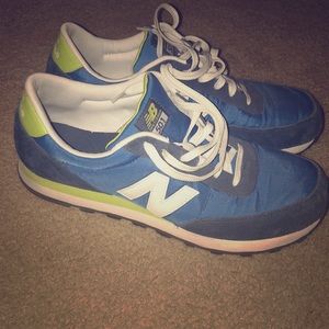 Men’s New Balance blue suede and green